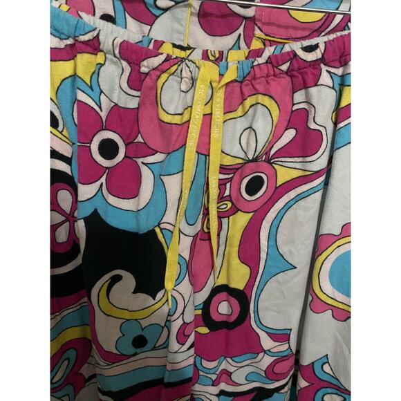 Victoria's Secret 2 pc Pajama Set Small Flannel Pink Yellow - Picture 10 of 10